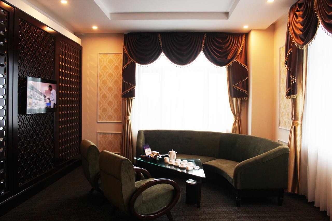 Hai Yen Luxury Hotel Cam Pha Exterior foto
